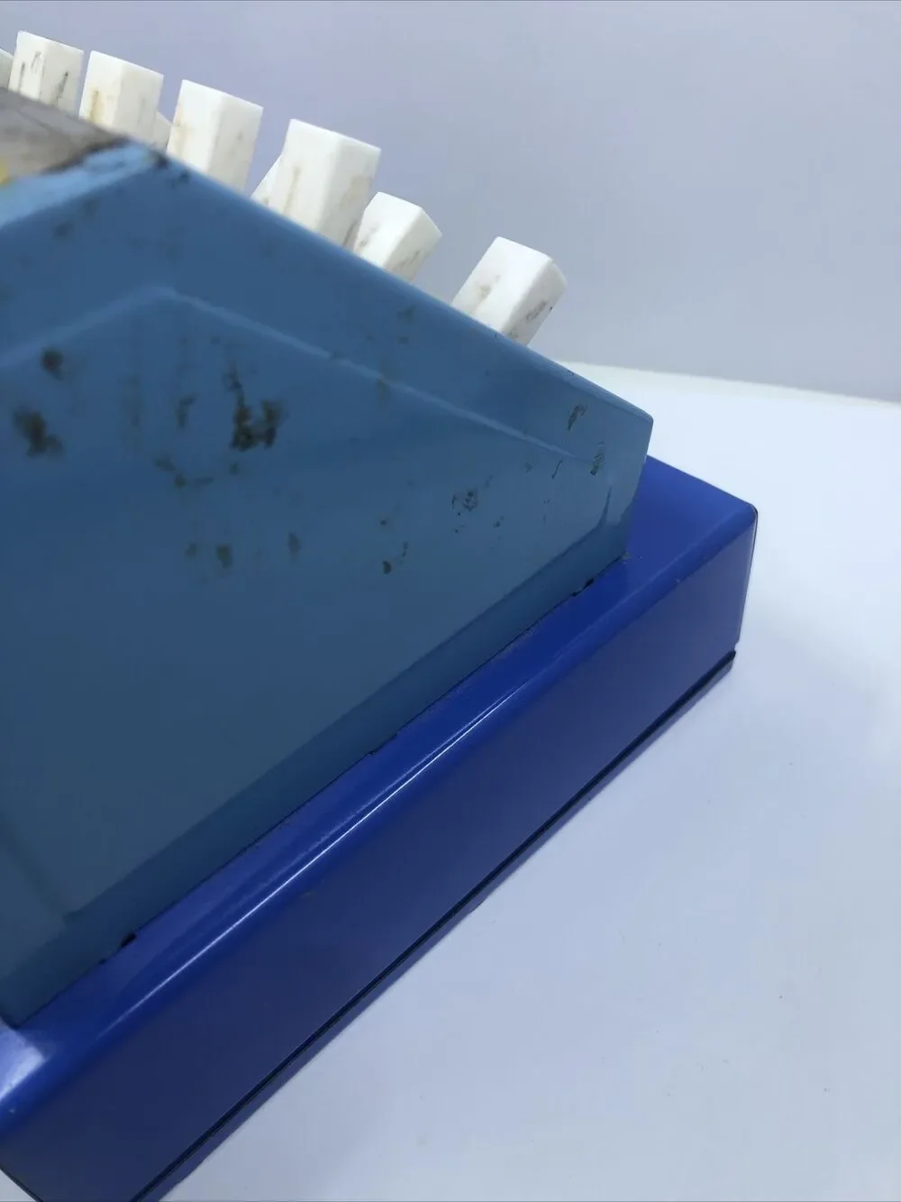 Vintage Blue Tom Thumb Toy Cash Register  Made in England- Works. US Pat￼￼